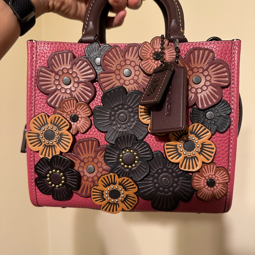 Coach Rogue 20 with Tea Roses - by Coach Create